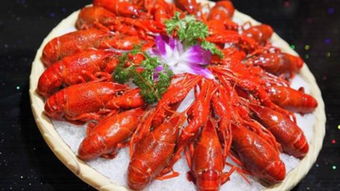 小龍蝦價格暴跌，為何餐館仍貴？調料成本與消費體驗成關鍵