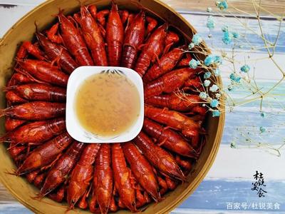 拒絕重調料，還原真滋味 品味原汁原味小龍蝦的清香真諦